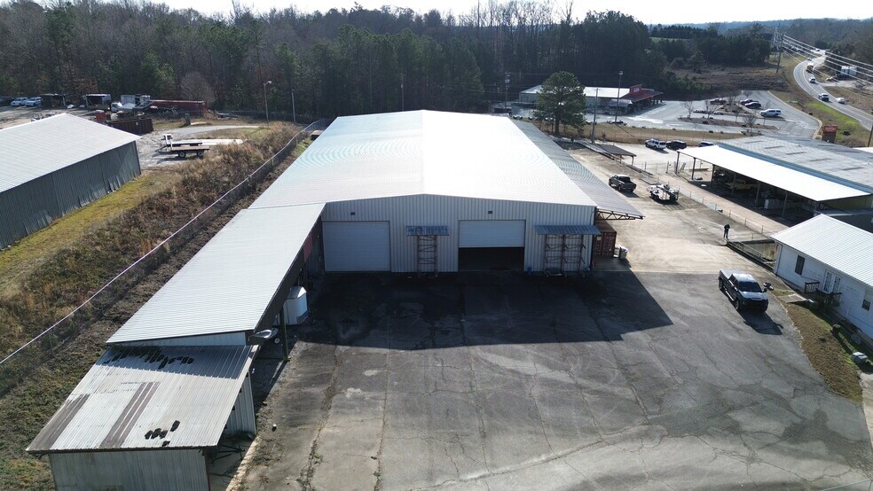 More Photos Of 5711 Highway 53 E, Dawsonville Warehouse For Lease