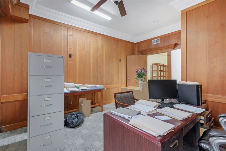 More Photos Of 100 S Highland Ave, Ossining Office For Sale