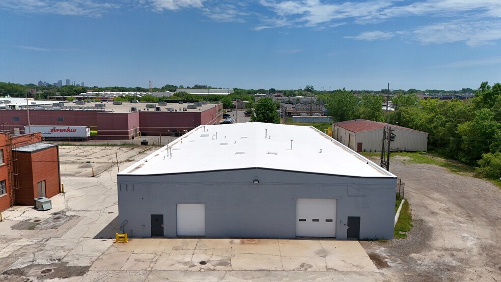 More Photos Of 4800 W Mitchell St, Milwaukee Unknown For Lease