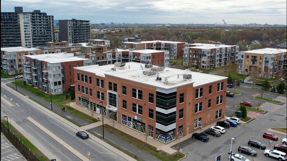 More Photos Of 1275 Ch du Tremblay, Longueuil Office For Lease