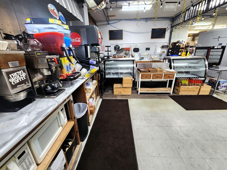 More Photos Of 126 N Roland St, Mc Bain Storefront For Sale