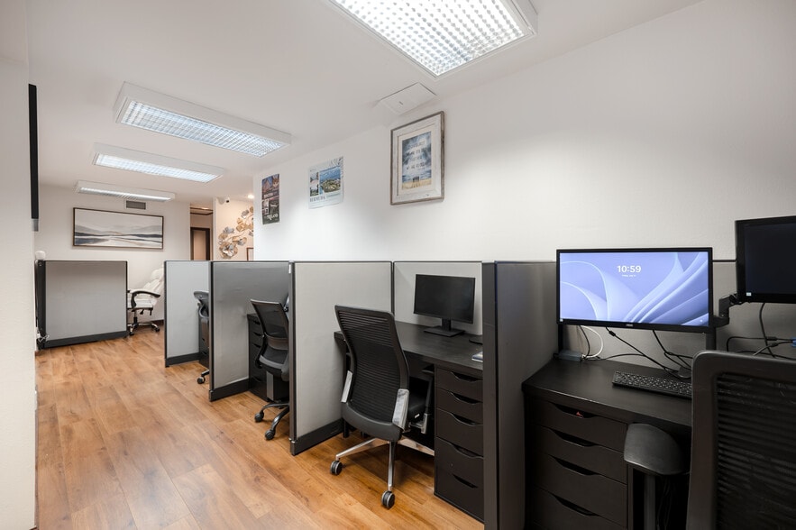 More Photos Of 635 W Foothill Blvd, Monrovia Loft Creative Space For Sale
