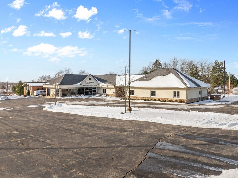 More Photos Of 544 Pearl Rd, Brunswick Freestanding For Sale