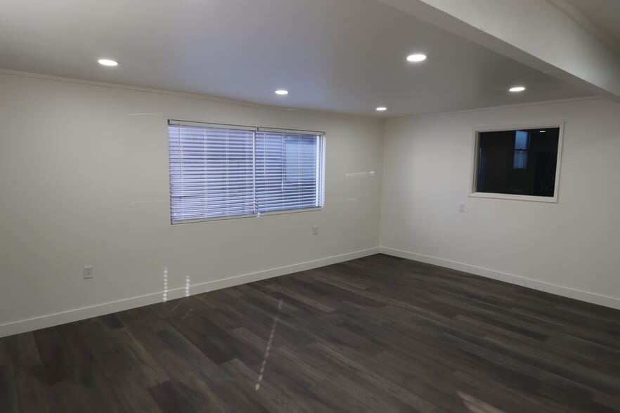 More Photos Of 138 Sierra St, El Segundo Manufacturing For Lease