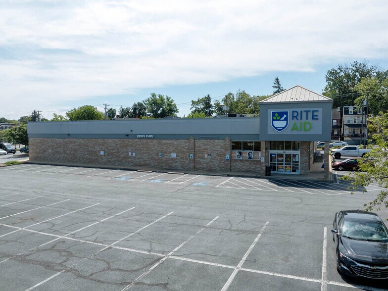 More Photos Of 825 E Chestnut St, Lancaster Unknown For Lease