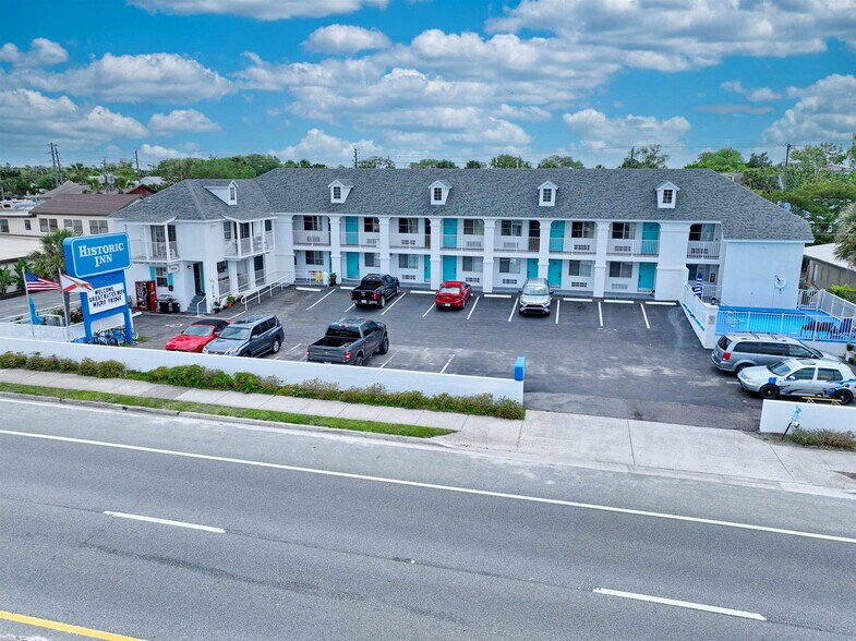 More Photos Of 107 Anastasia Blvd, Saint Augustine Hotel For Sale