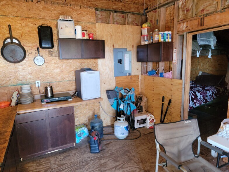 More Photos Of 00 County Road 7563, Devine Land For Sale