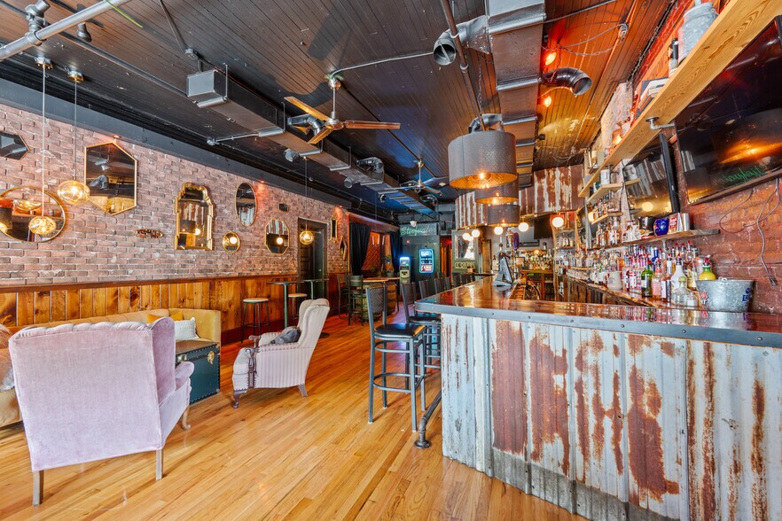 More Photos Of , Utica Unknown For Sale