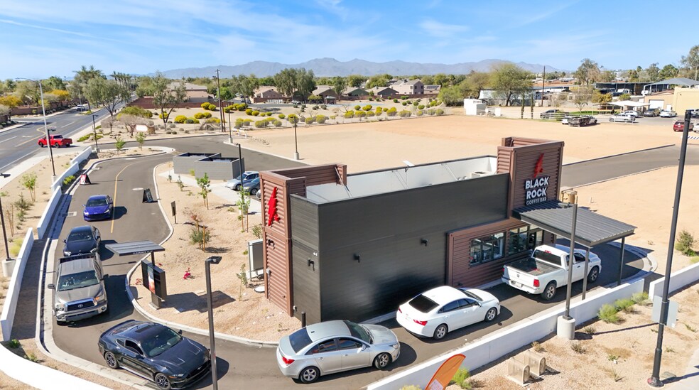 More Photos Of 12443 NW Grand Ave, El Mirage General Retail For Sale