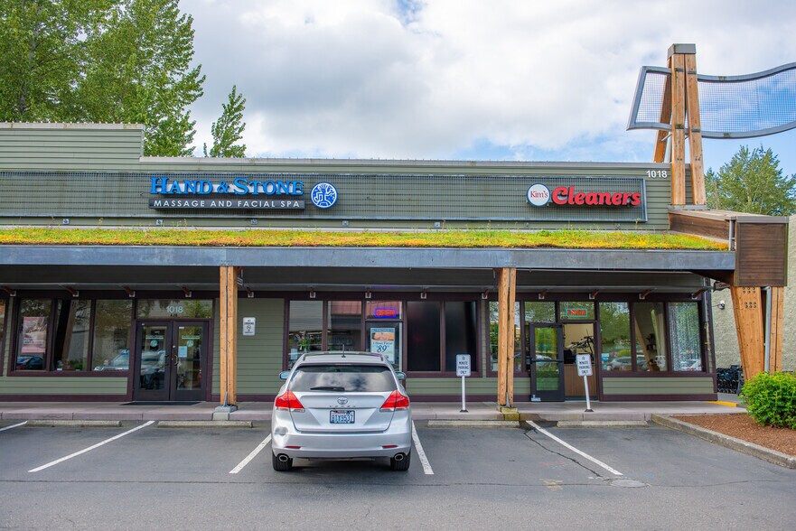 More Photos Of 926 164th St SE, Mill Creek Unknown For Lease