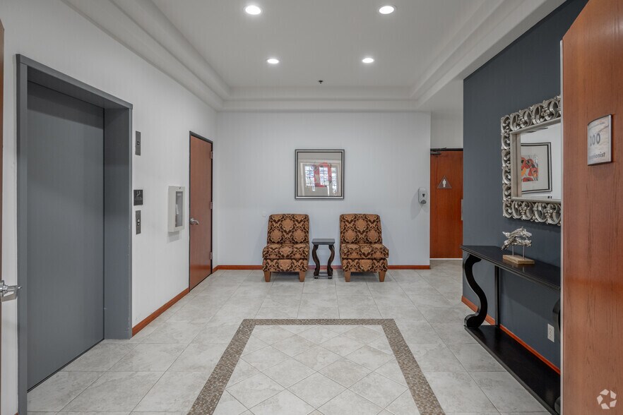 Primary Photo Of 23120 Alicia Pky, Mission Viejo Office For Lease