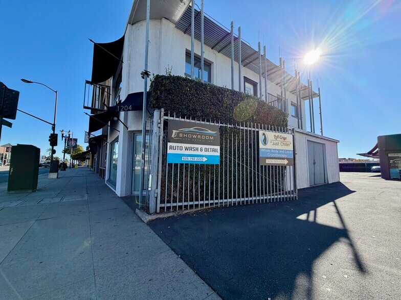 More Photos Of 1200 E Colorado Blvd, Pasadena Auto Repair For Lease