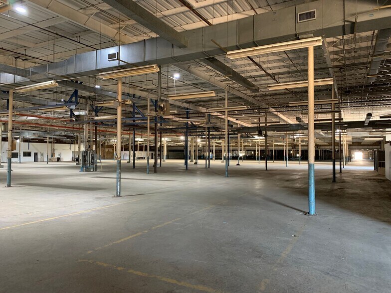 More Photos Of 11670-A Highway 43, Grove Hill Warehouse For Sale