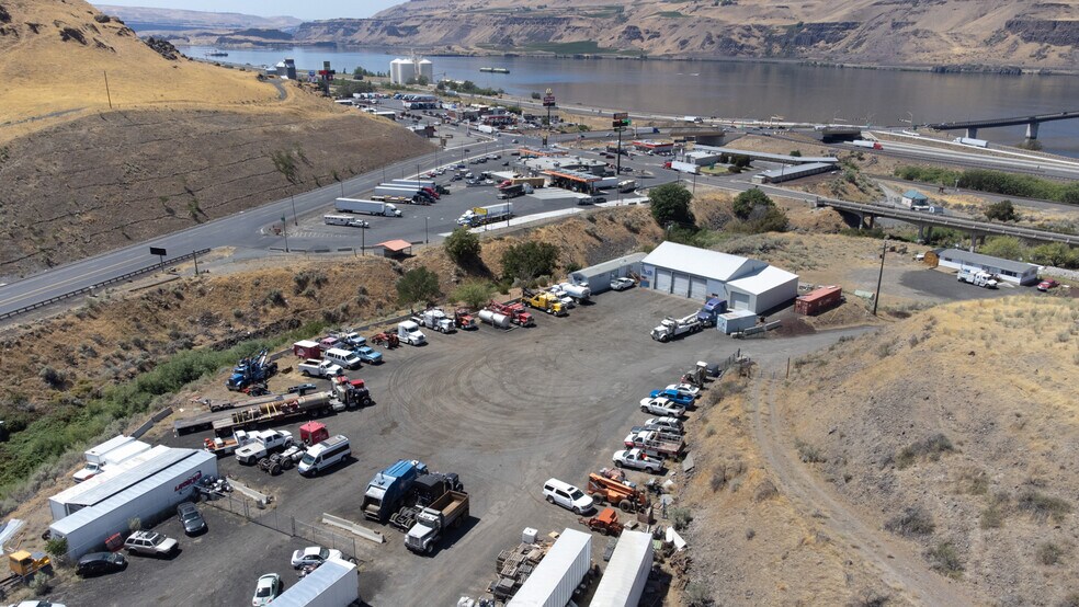 More Photos Of 91610 Biggs Rufus Hwy, Wasco Distribution For Sale