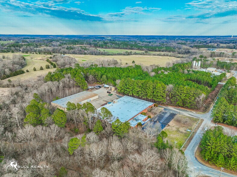 More Photos Of 2803 Bravo Pl, Monroe Warehouse For Lease