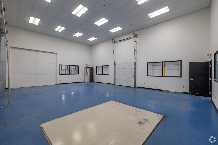 More Photos Of 8400 Ronda Dr, Canton Warehouse For Lease