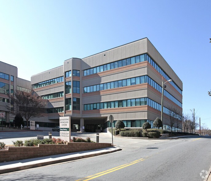 More Photos Of 61 Whitcher St, Marietta Medical For Lease