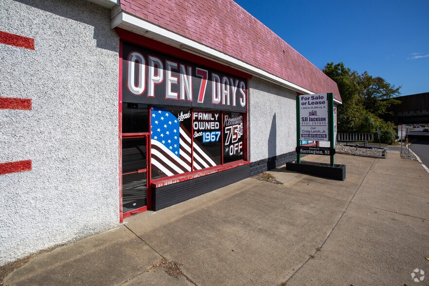 More Photos Of 1 White Horse Pike, Barrington Showroom For Sale