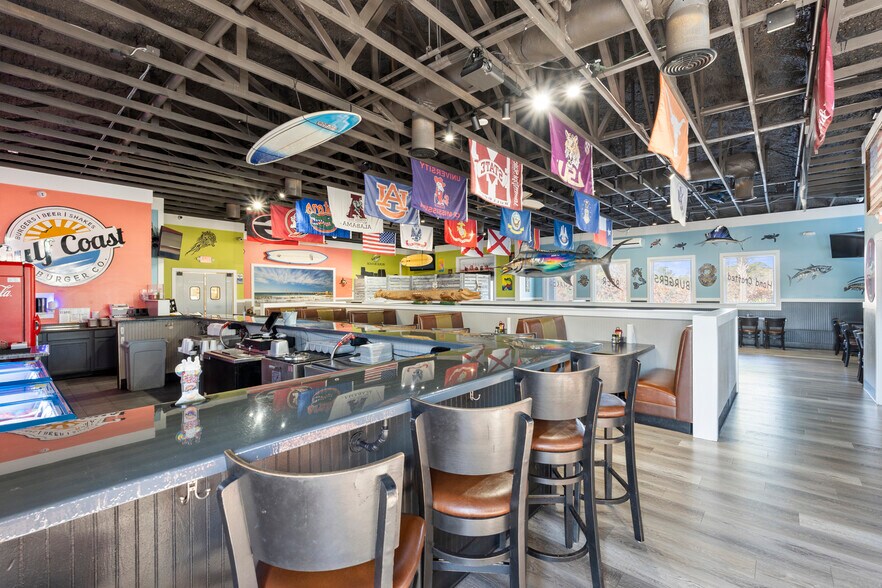 More Photos Of 10031 Hutchison Blvd, Panama City Beach Restaurant For Sale