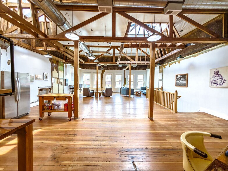 More Photos Of 182 S Main St, Helper General Retail For Sale