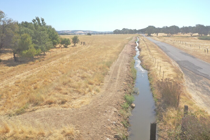 More Photos Of 4873 Gladding Rd, Lincoln Land For Sale