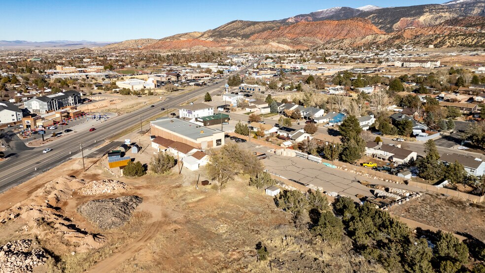 More Photos Of 1157 S Main St, Cedar City Auto Repair For Sale