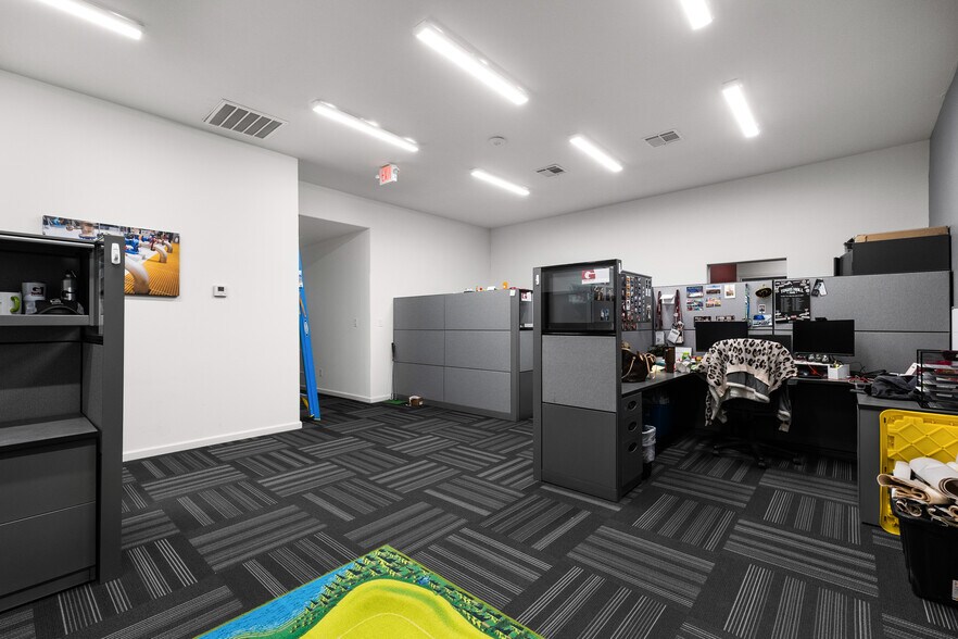 More Photos Of 1906 E Tyler Ave, Harlingen Loft Creative Space For Sale