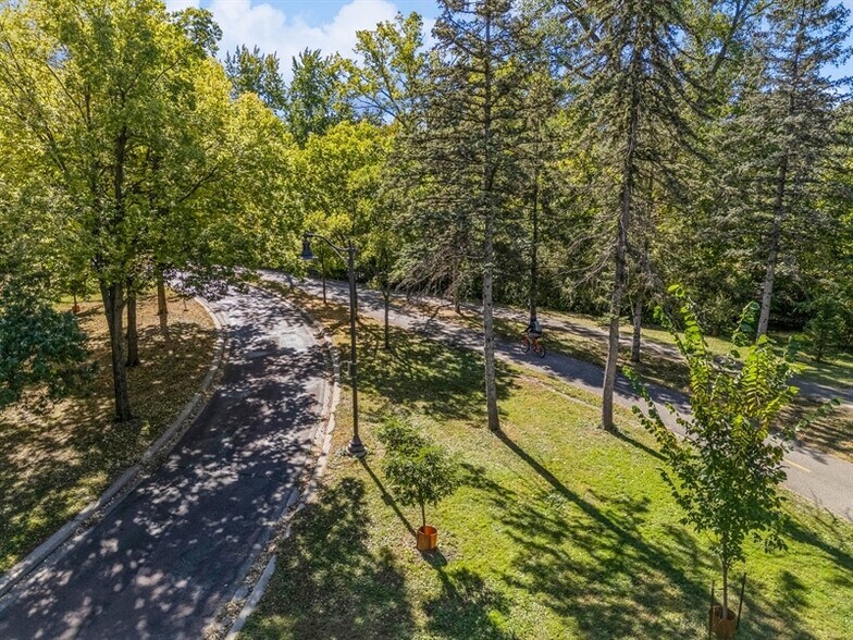 More Photos Of 3 E Minnehaha Pky, Minneapolis Land For Sale