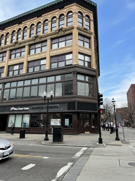 More Photos Of 24 Merrimack St, Lowell Apartments For Lease
