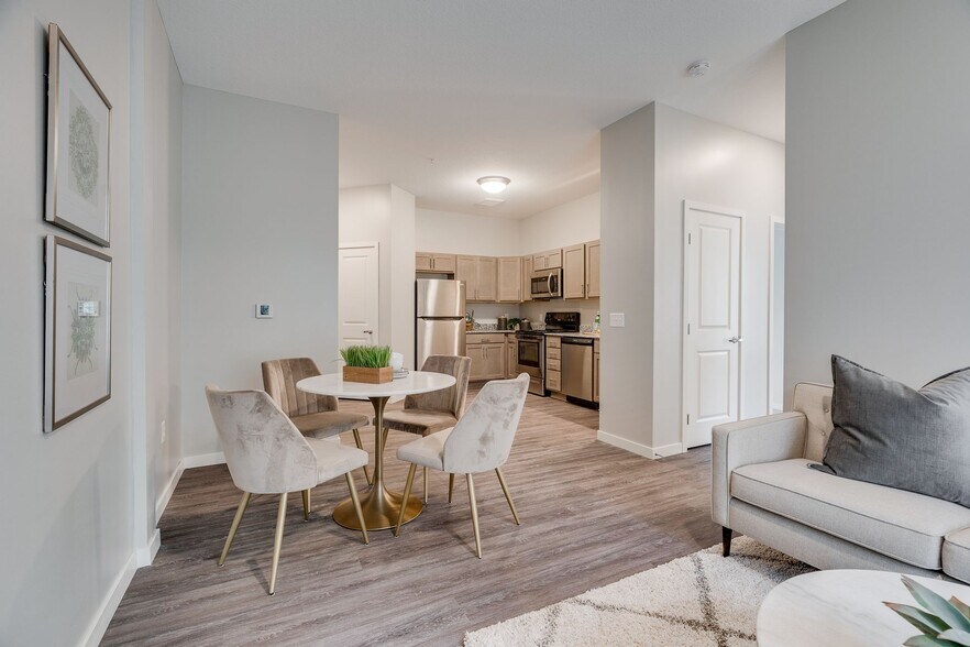 More Photos Of 1935 Park Ave, Minneapolis Apartments For Sale