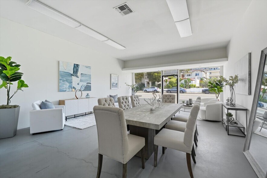 More Photos Of 901-909 S Pacific Coast Hwy, Redondo Beach Storefront For Sale