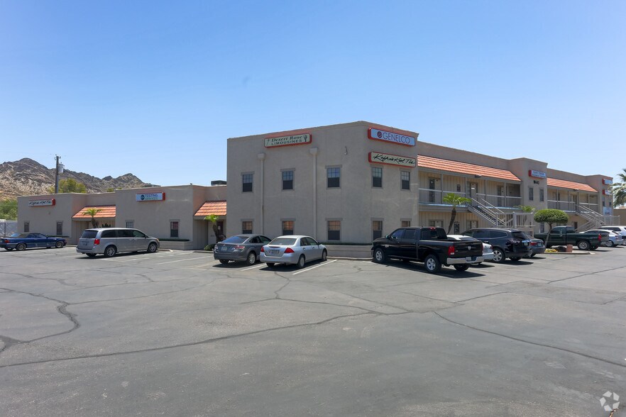 More Photos Of 10443 N Cave Creek Rd, Phoenix Research And Development For Lease