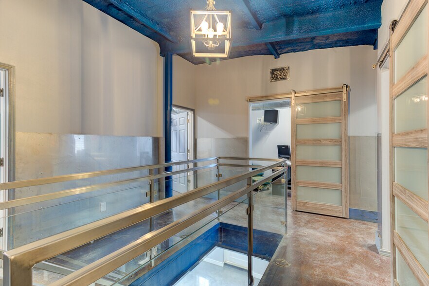 More Photos Of 9425 Schoenthal Rd, New Braunfels Warehouse For Sale