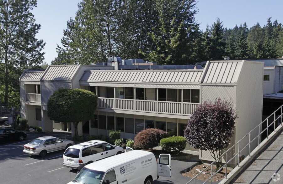 More Photos Of 1801 130th Ave NE, Bellevue Light Manufacturing For Lease