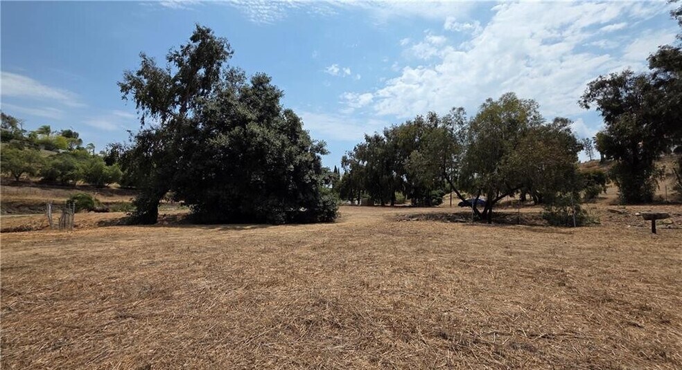 More Photos Of 0 Fairview Drive, Vista Land For Sale