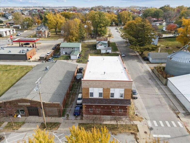 More Photos Of 230 S Dubuque St, Solon Multifamily For Sale