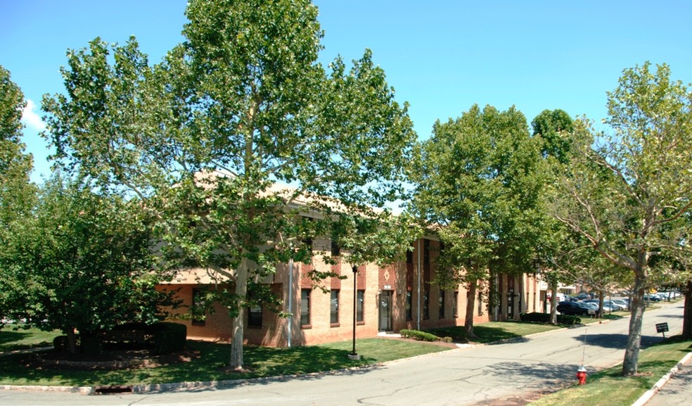 Primary Photo Of 151-175 Wall St, Princeton Office For Lease