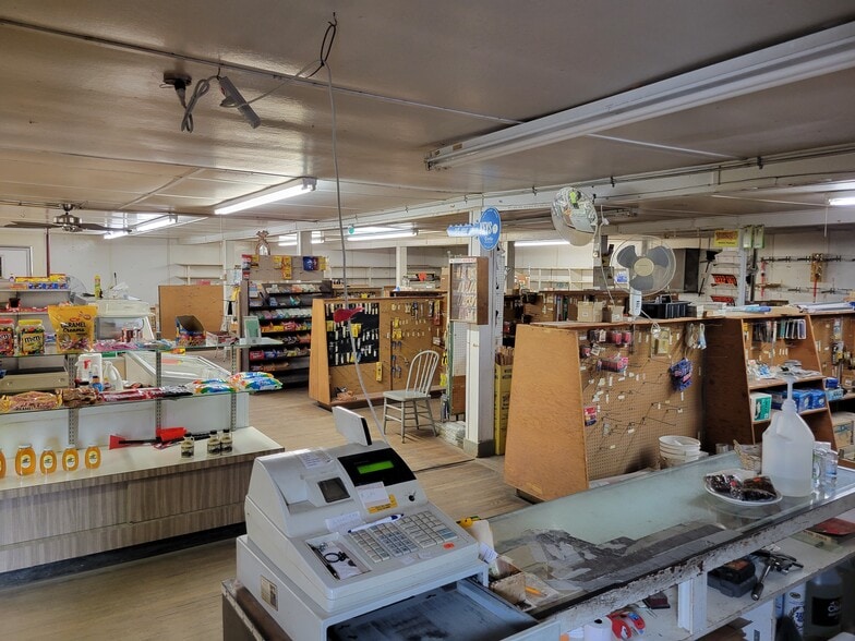 More Photos Of 8955 Swamp Rd, Waterville Restaurant For Sale