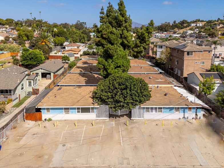 Primary Photo Of 601 Stork St, San Diego Apartments For Sale