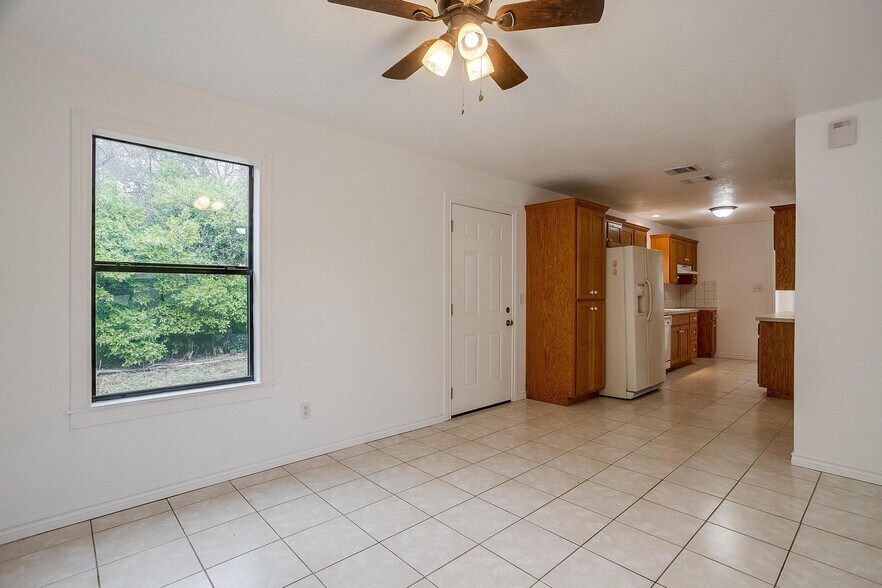 More Photos Of 4011 US-67, Cleburne Land For Sale