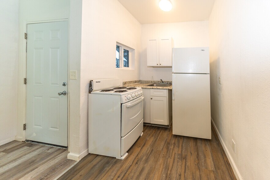 More Photos Of 815 Lopez Ln, Honolulu Apartments For Sale