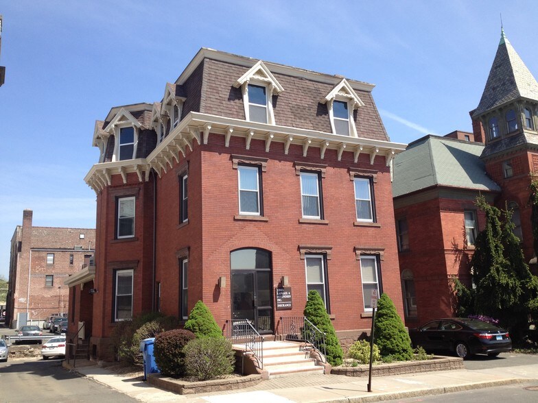 Primary Photo Of 33 Court St, New Britain Office For Lease