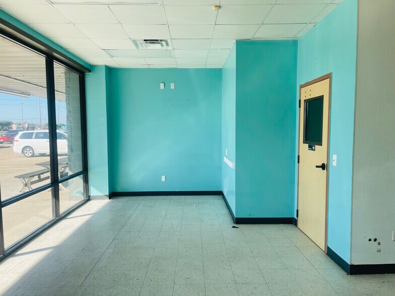 More Photos Of 8433 FM 1464, Houston Unknown For Lease