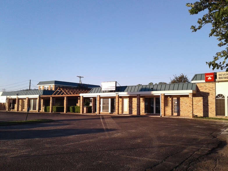 More Photos Of 1205 N State Highway 123, San Marcos Office For Lease