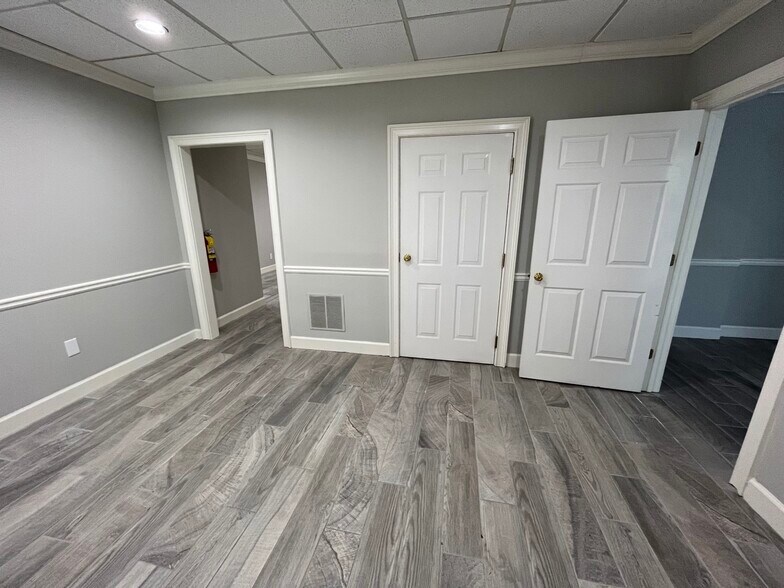 More Photos Of 750 Hammond Dr NE, Atlanta Unknown For Sale