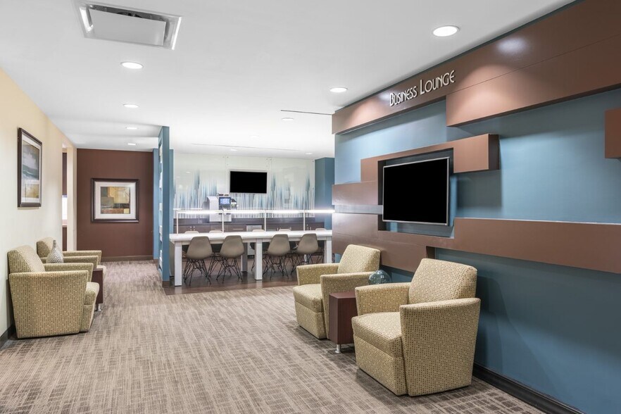 More Photos Of 100 Church St, New York Coworking Space