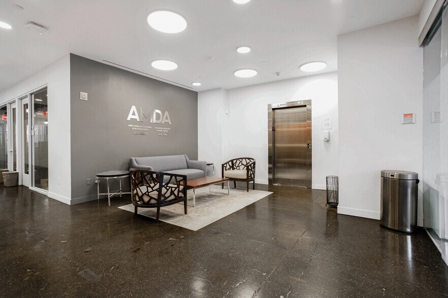 More Photos Of 421 W 54th St, New York Apartments For Sale