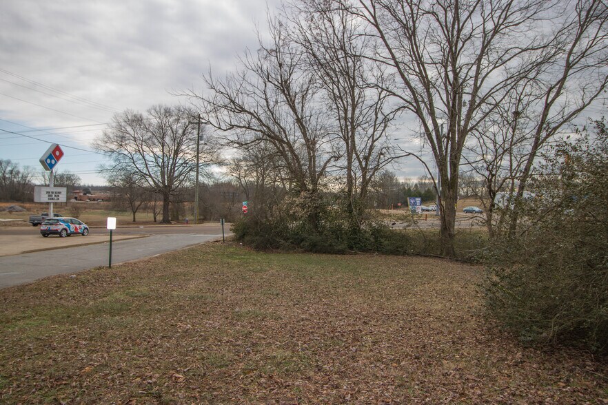 More Photos Of 00 Newsome, Henderson Land For Sale