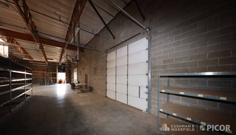 More Photos Of 451 N Bonita Ave, Tucson Warehouse For Sale