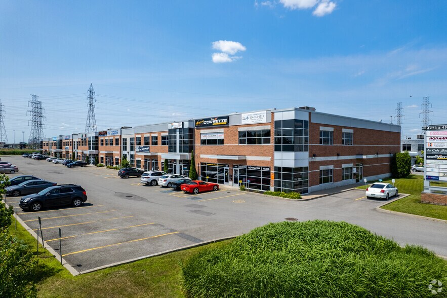 More Photos Of 4293-4345 Des Laurentides (A-15) E, Laval Industrial For Lease